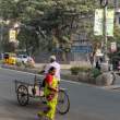 CrossingStreetChennai_ZS80536
