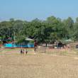 OnWayToSchool_OM53769
