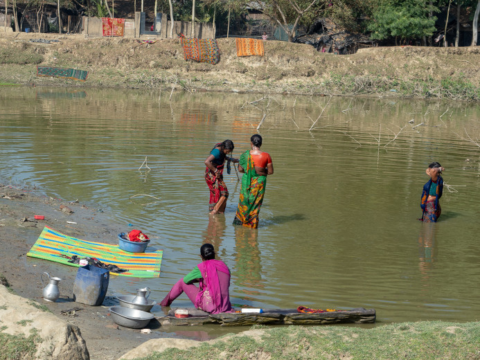 WashingSelf_OM53787