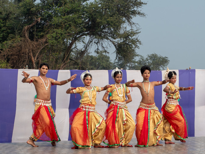 Dancers_OM52164