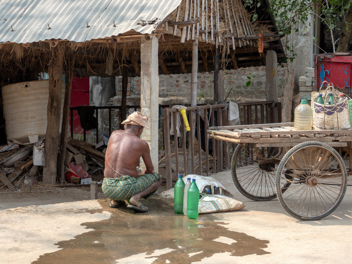GettingWater_OM52585