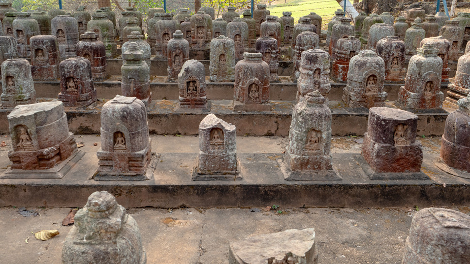 StupasRatnagiri_OM52524
