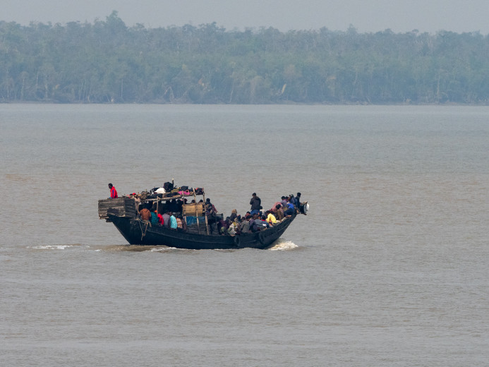Boat_PasurRiver_OM01140