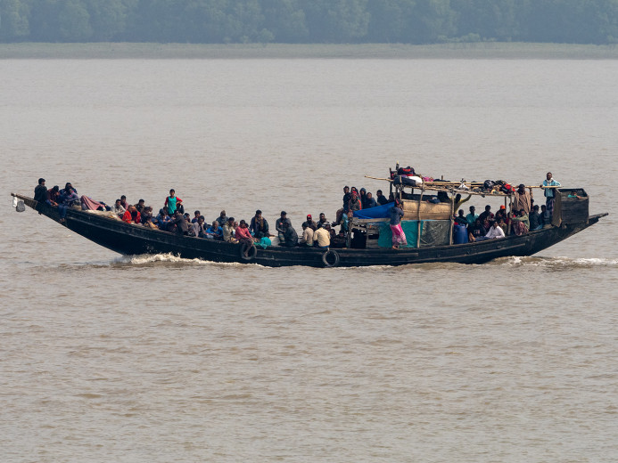 Boat_Pasur_OM01157