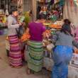BuyingVeggies_OM54271