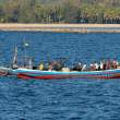 FishermenPullingNet_OM01949