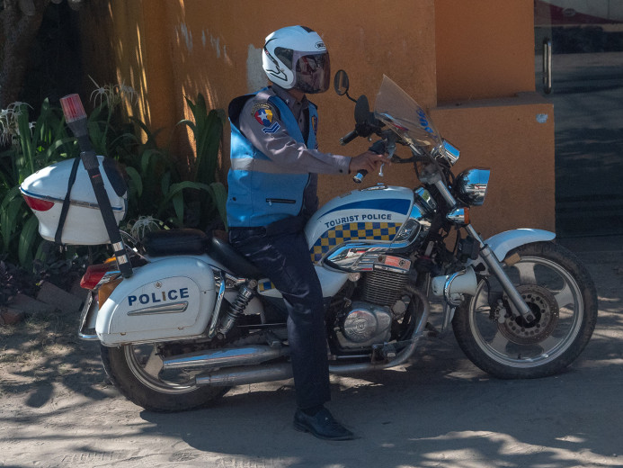 TouristPolice_OM54171