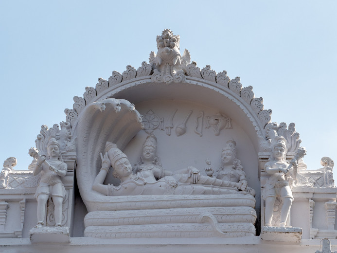RecliningDeity_OM51886