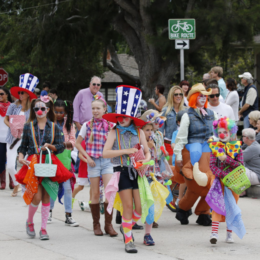 CandyClowns_1200_1X13467