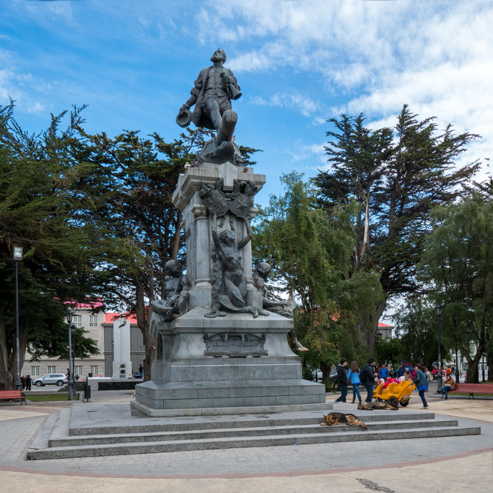 MagellanStatue_ZS70575