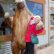SallyAndMylodon_ZS70683