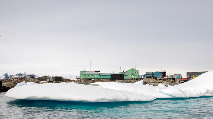 VernadskyResearchBase_54D10857