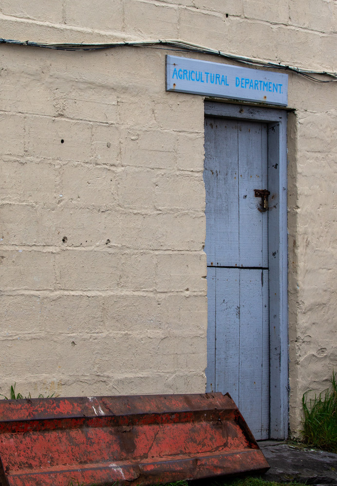 TDC_AgDeptDoor_1X33673