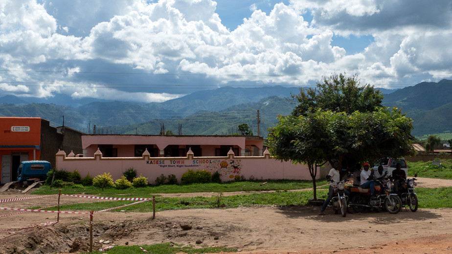 KaseseTownSchool_OM65060