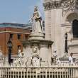 Statue in front of St. Paul's Cathedral
