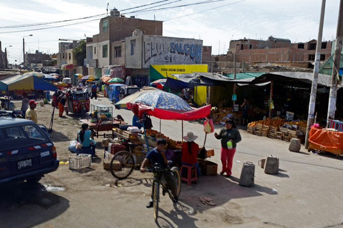 Market_1X10646