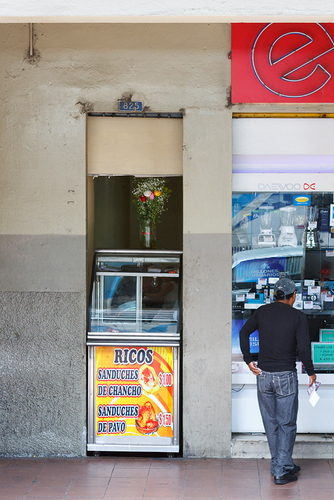 Delicious sandwiches with pork or turkey. Guayaquil.